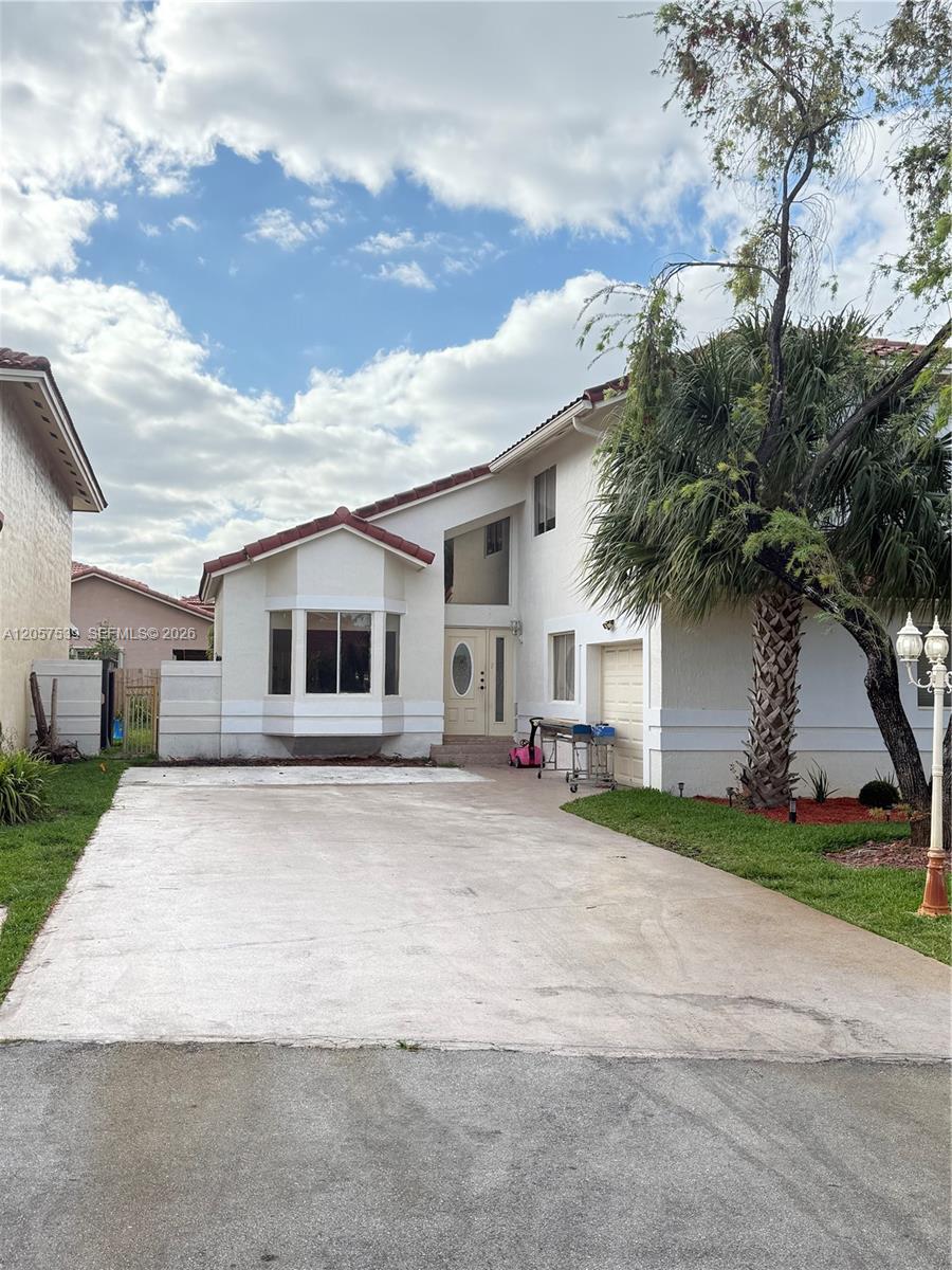 18318 NW 61st Ct, Hialeah FL 33015