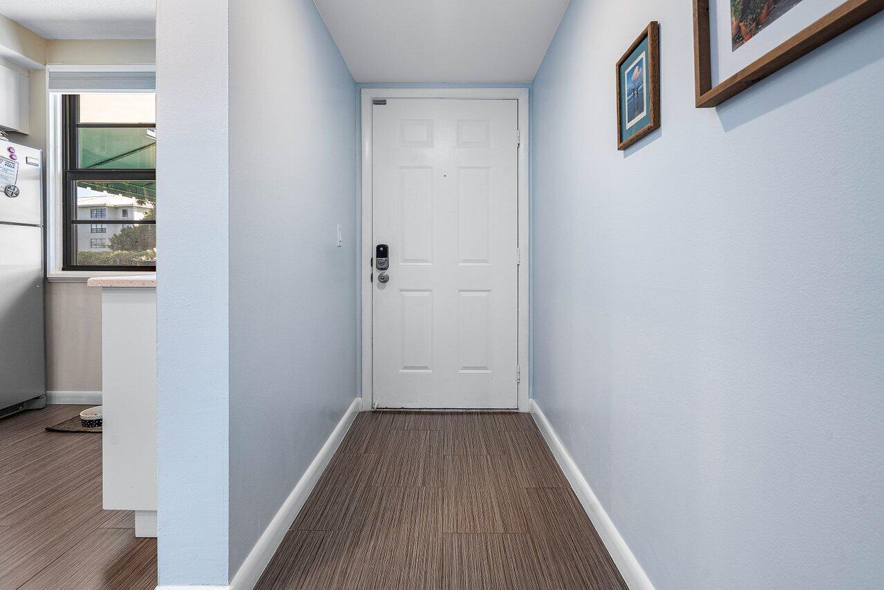 003-6121BalboaCircle-103-BocaRaton-FL-33