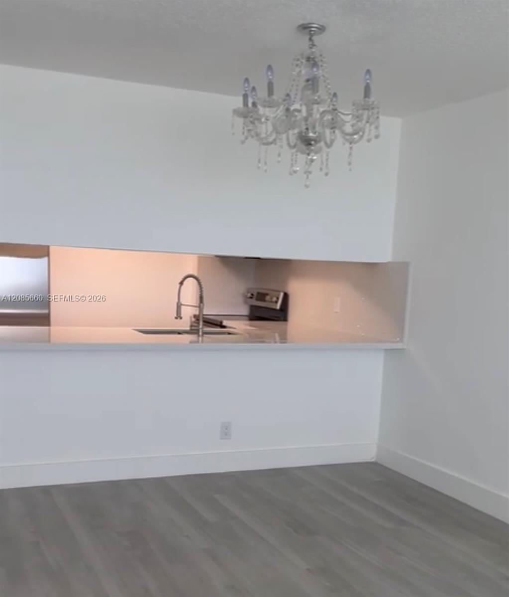 9125 SW 77th Ave # 504 — Photo 3