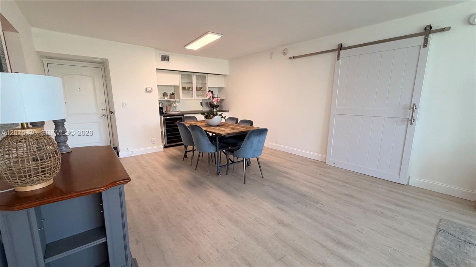 100 Bayview Dr # 431 — Photo 4