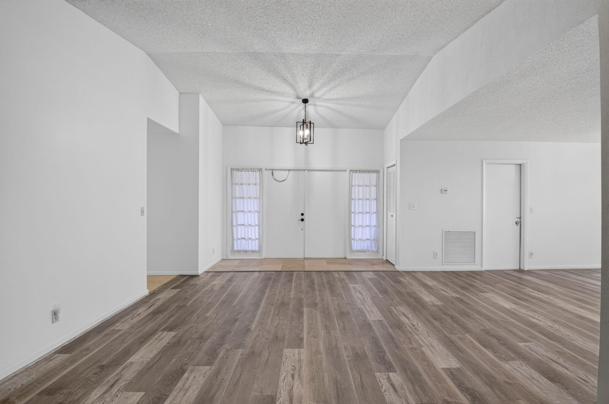 17667 Pine Needle Terrace — Photo 4