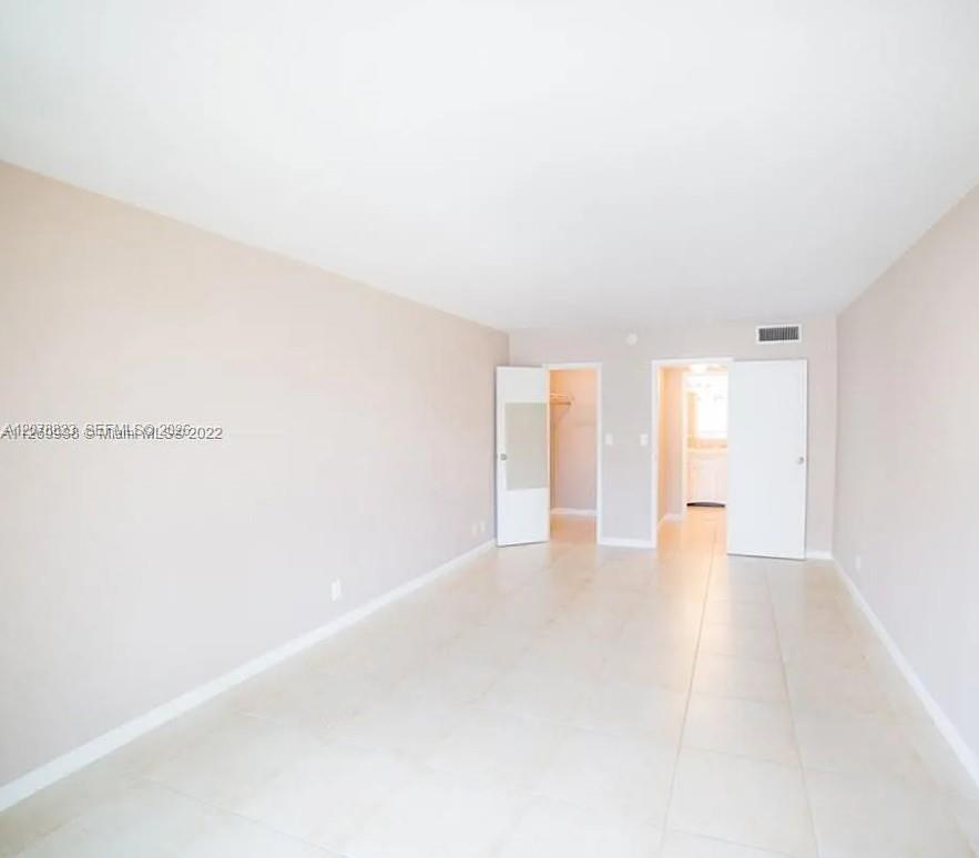 501 Three Islands Blvd # 214 — Photo 3