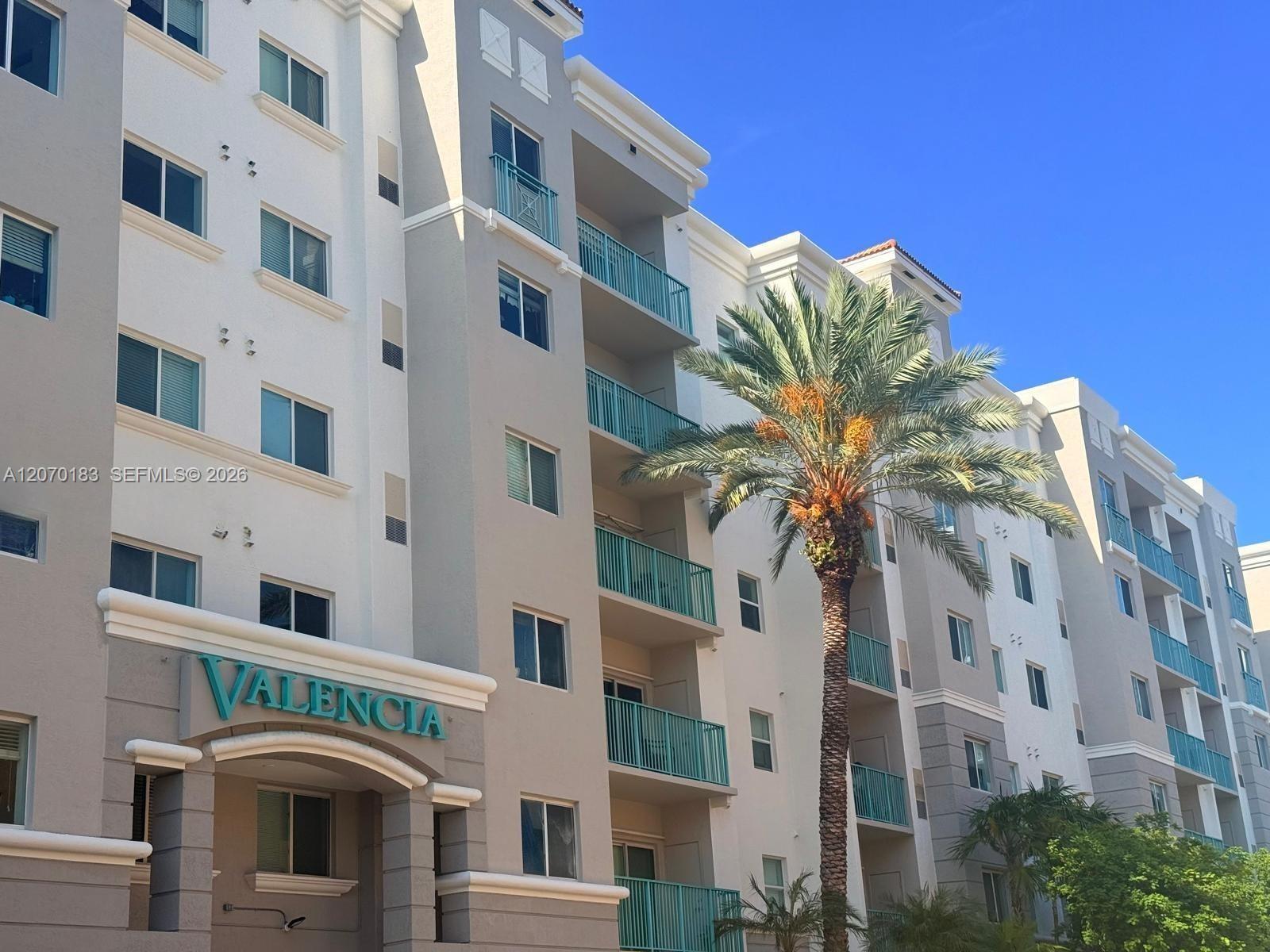 6001 SW 70th St # 625 View 1
