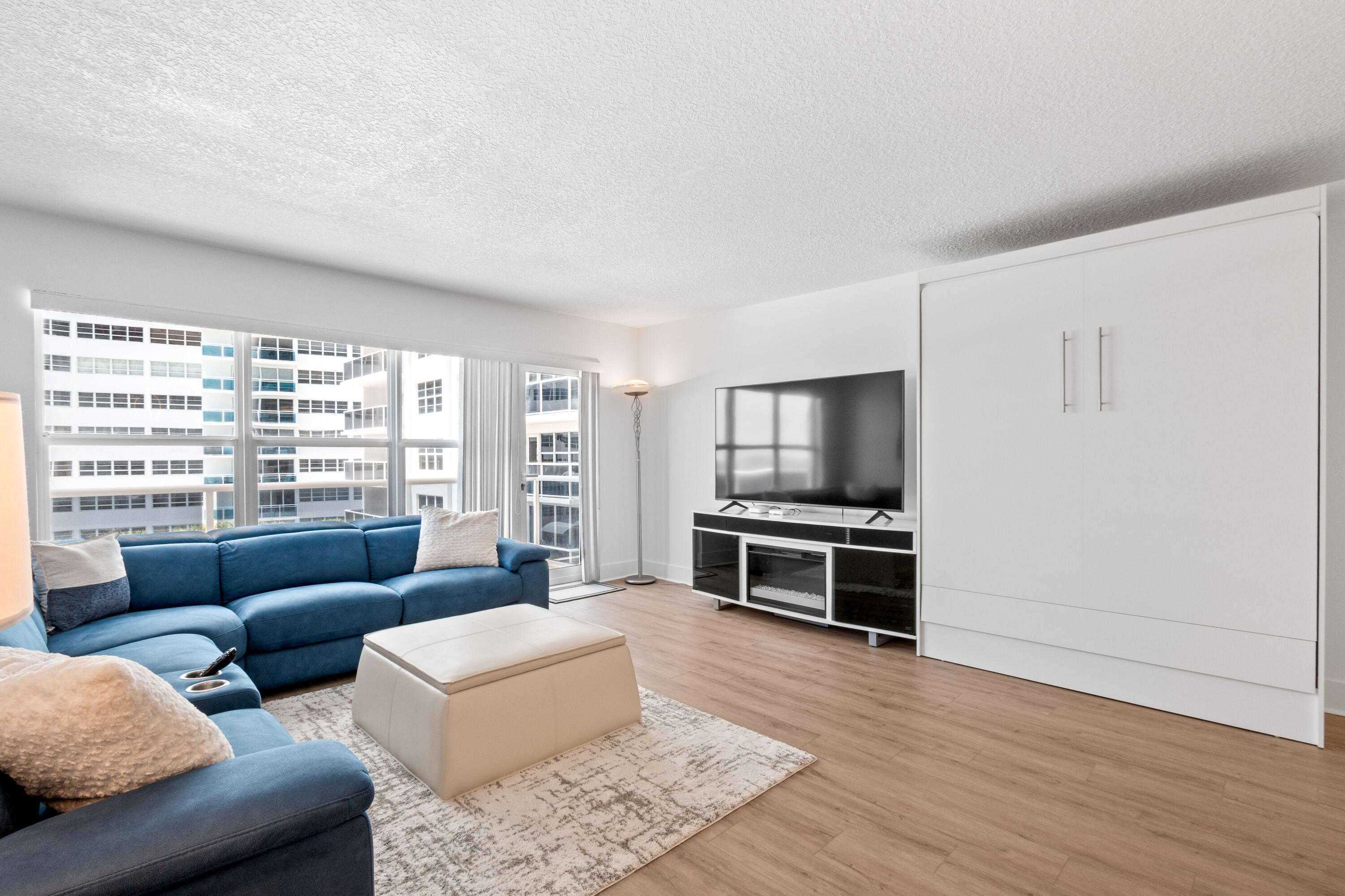 3500 Galt Ocean Drive # 404 — Photo 4