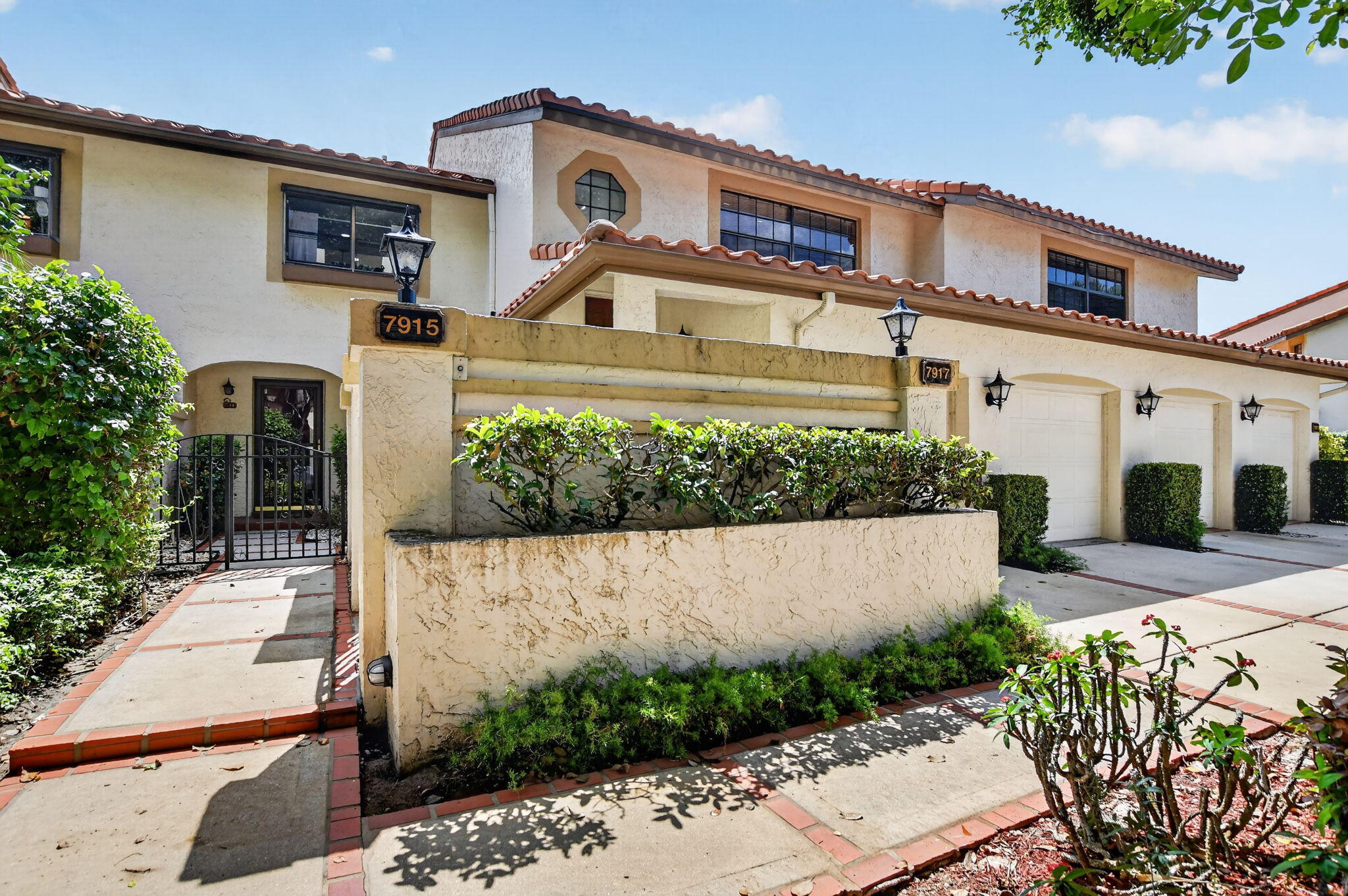 7917 LA MIRADA Drive — Photo 3