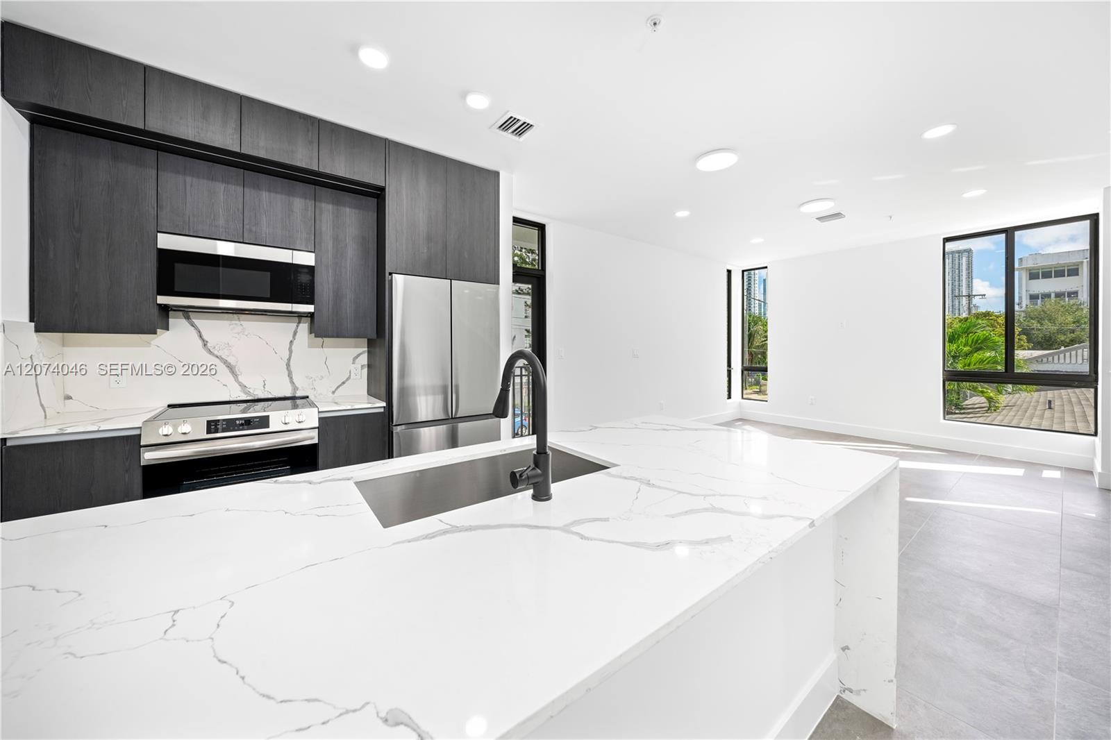 1780 NW 5th St, Miami FL 33136