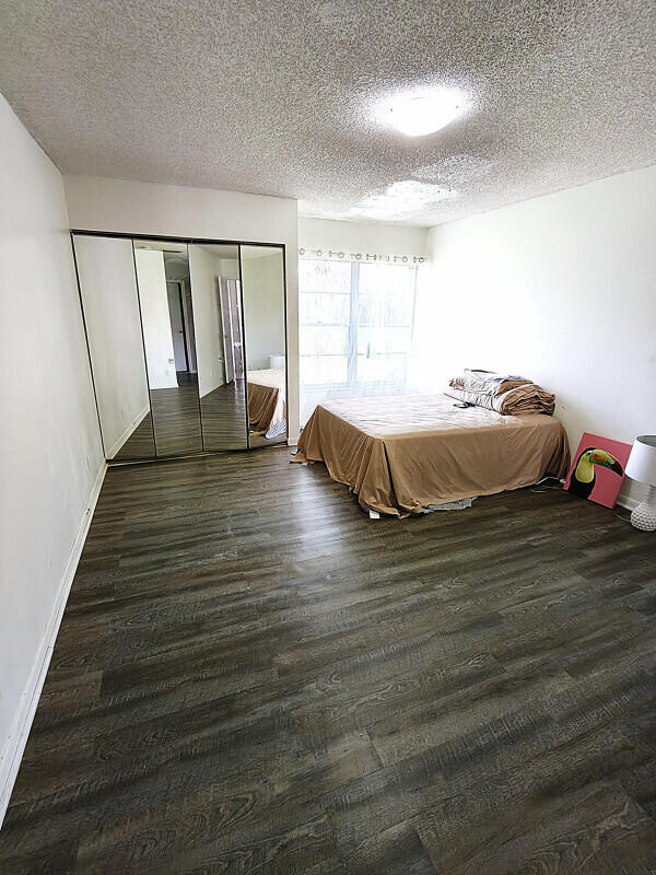 15747 Woodgate Place — Photo 5