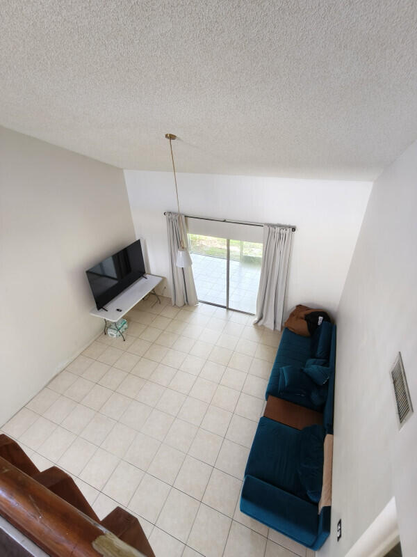 15747 Woodgate Place — Photo 3