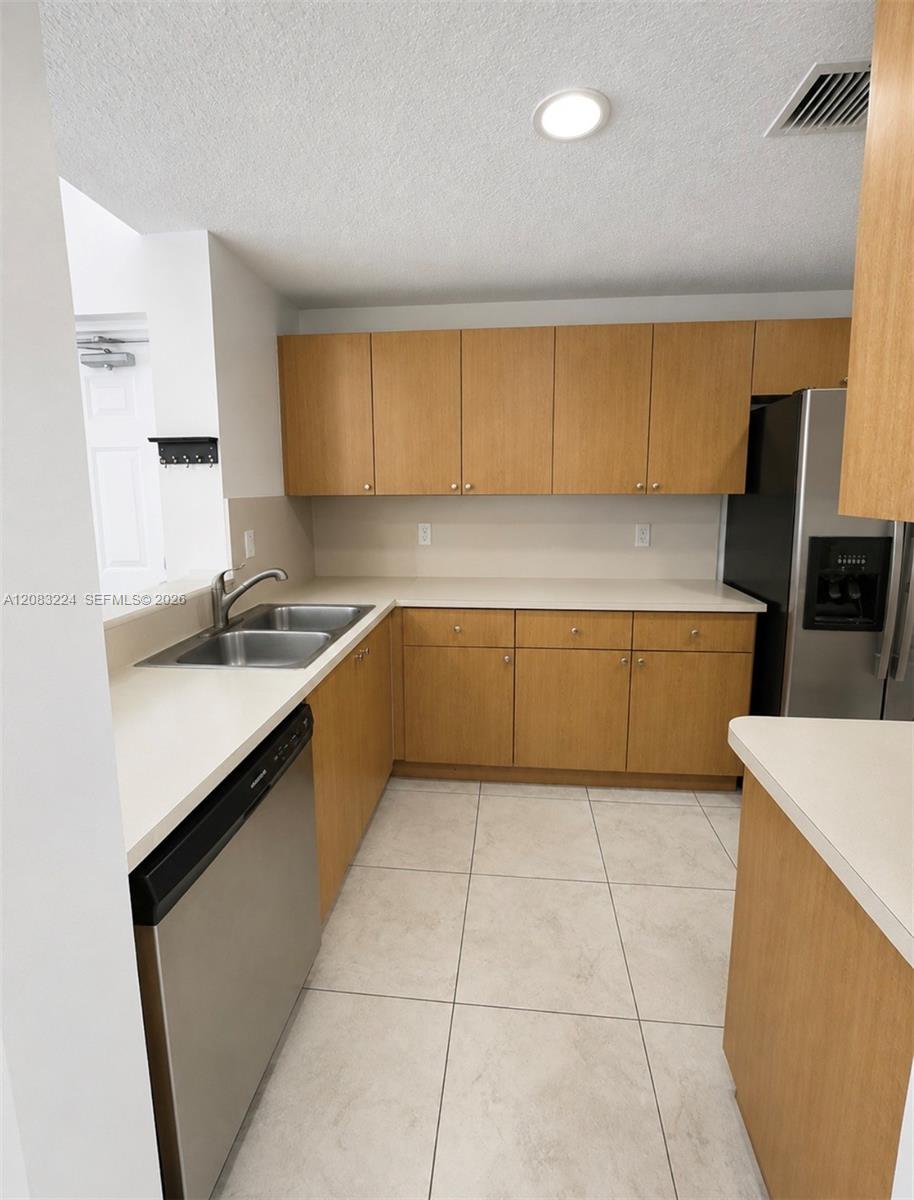 6720 NW 114th Ave # 804 — Photo 4
