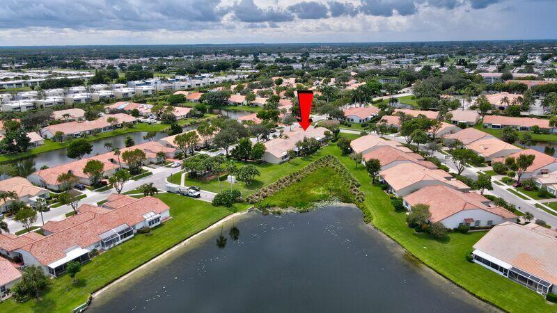 6183 FLORAL LAKES Drive — Photo 4