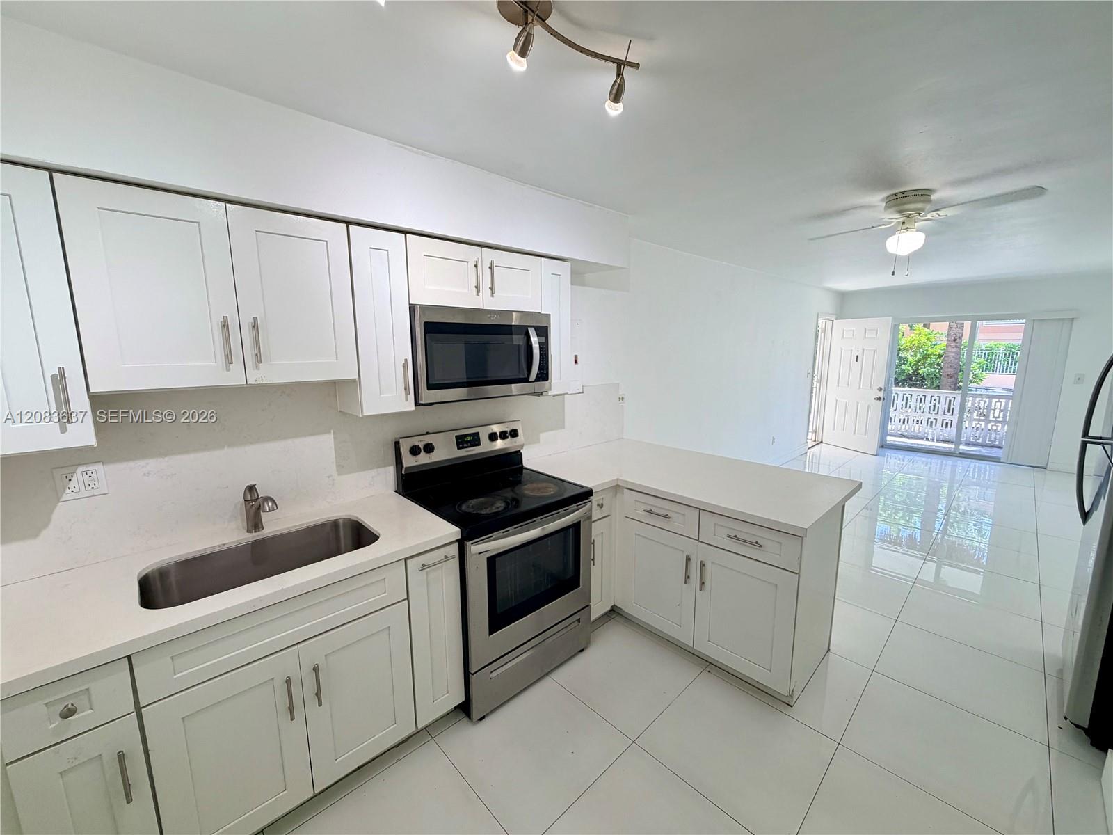 1057 SW 7th St # 1 — Photo 4