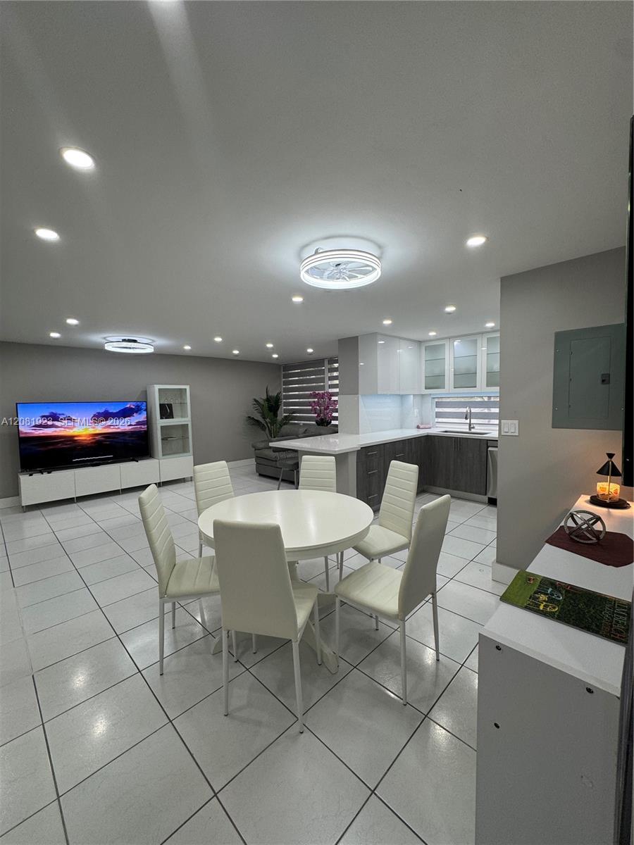 17011 N Bay Rd # 106, Sunny Isles Beach FL 33160