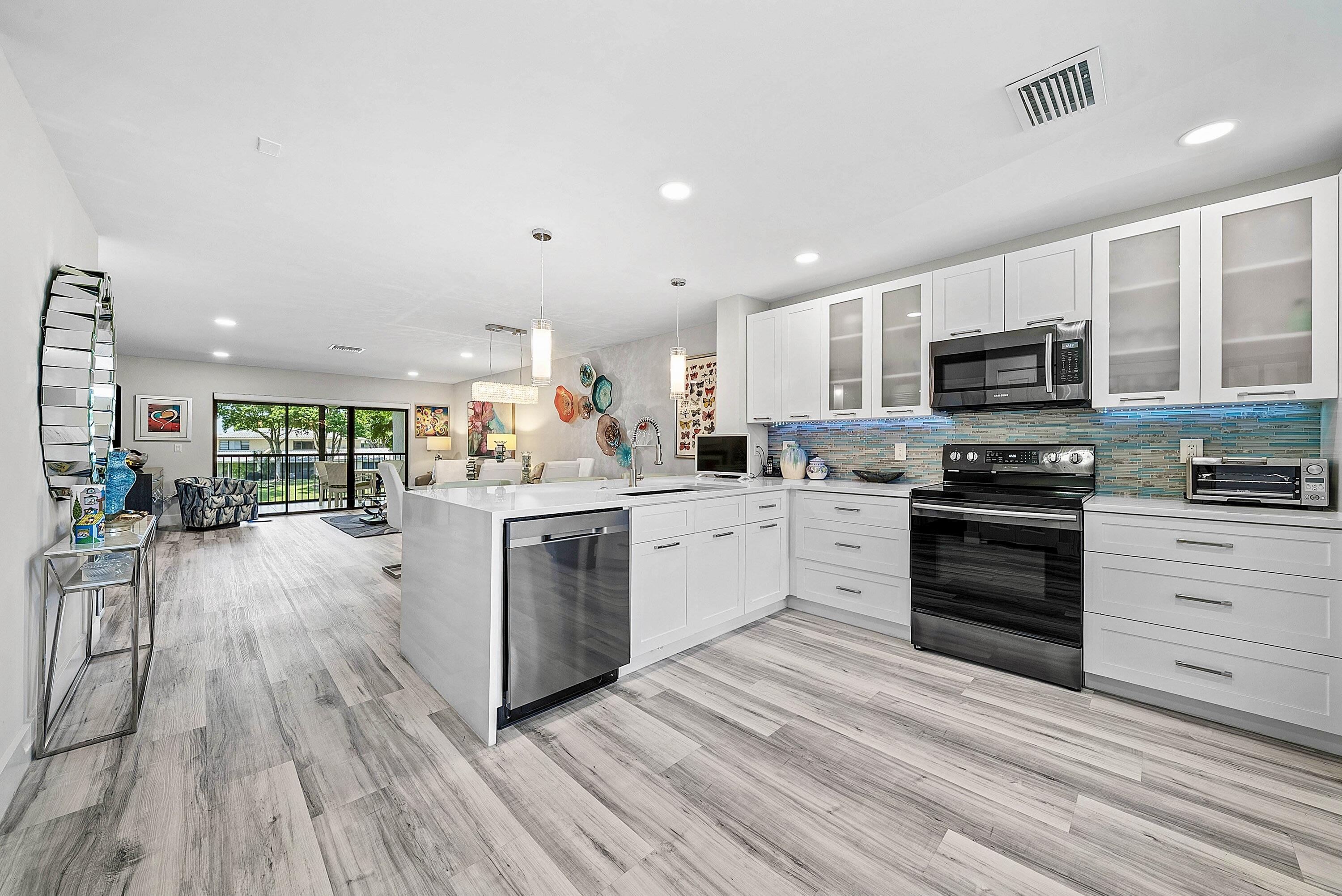 42 STRATFORD Lane W # D, Boynton Beach FL 33436