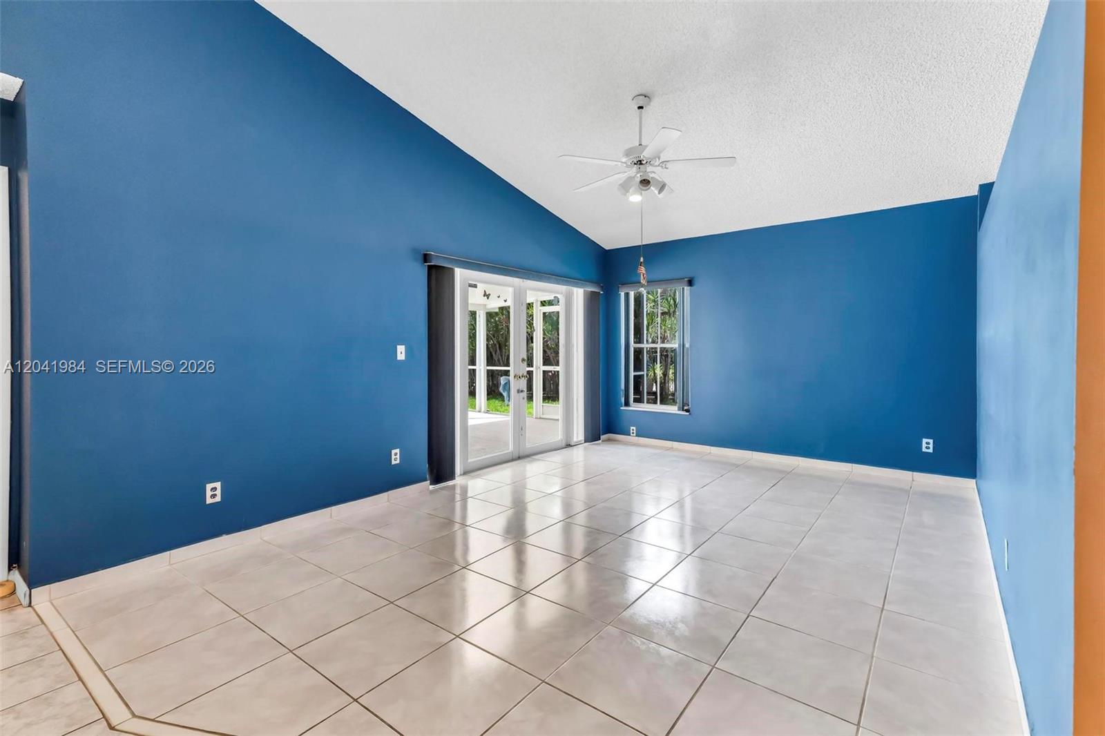 220 NW 207th Way — Photo 4