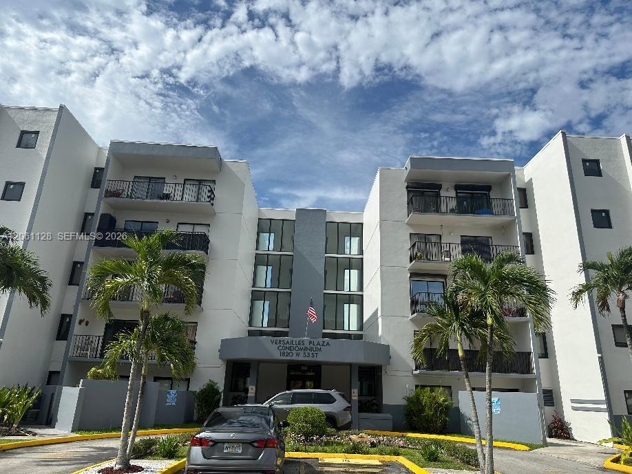 1820 W 53rd St # 518, Hialeah FL 33012