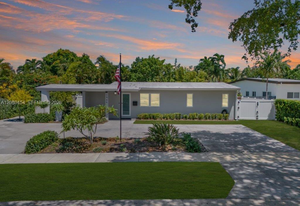 1945 S Hibiscus Dr, North Miami FL 33181