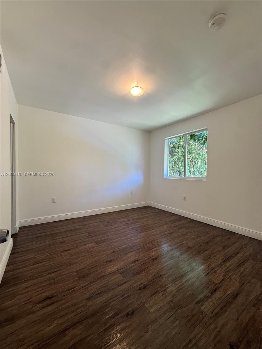 540 NW 7th St # 26 — Photo 5
