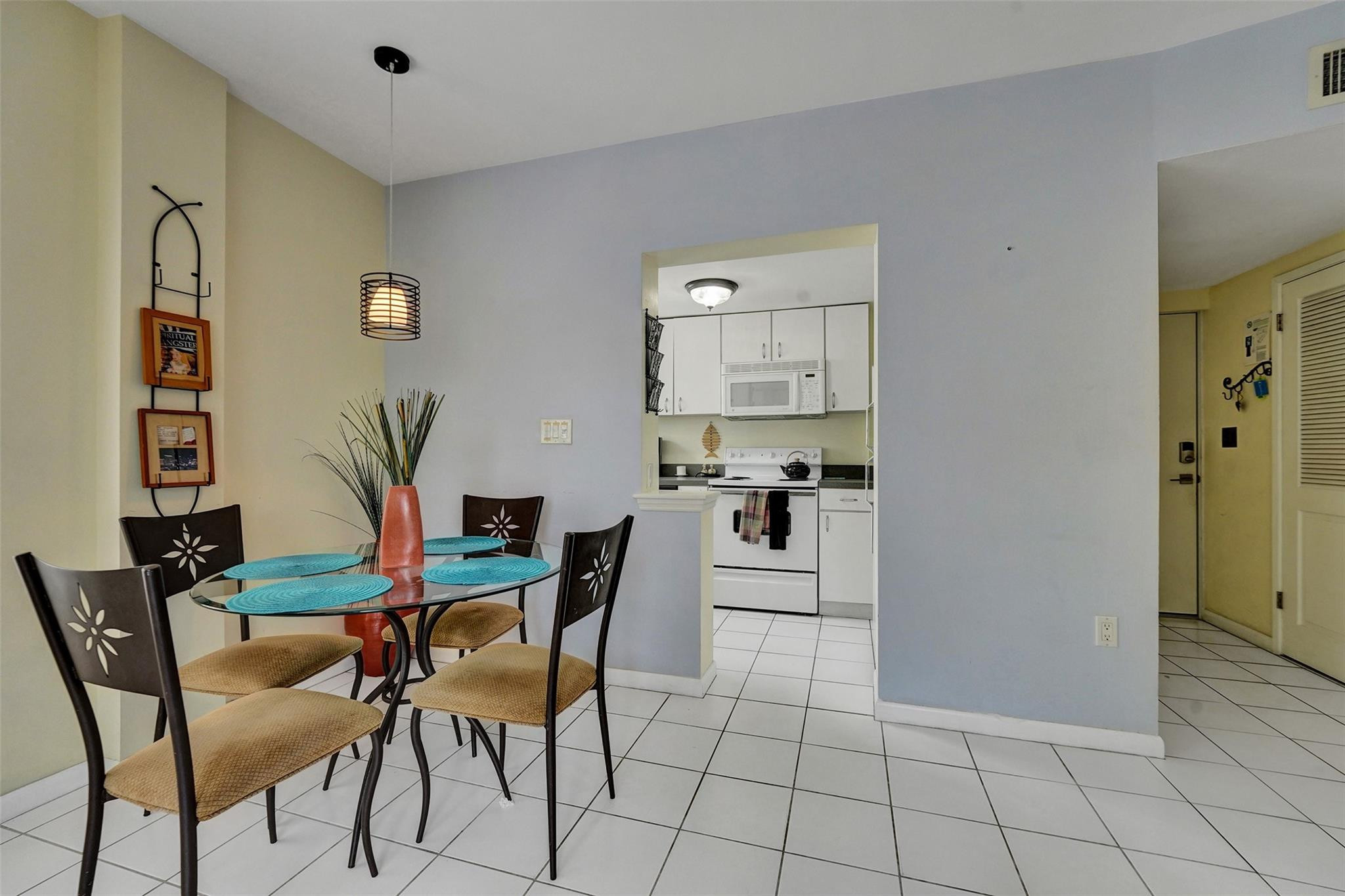341 N Birch Road # 316, Fort Lauderdale FL 33304