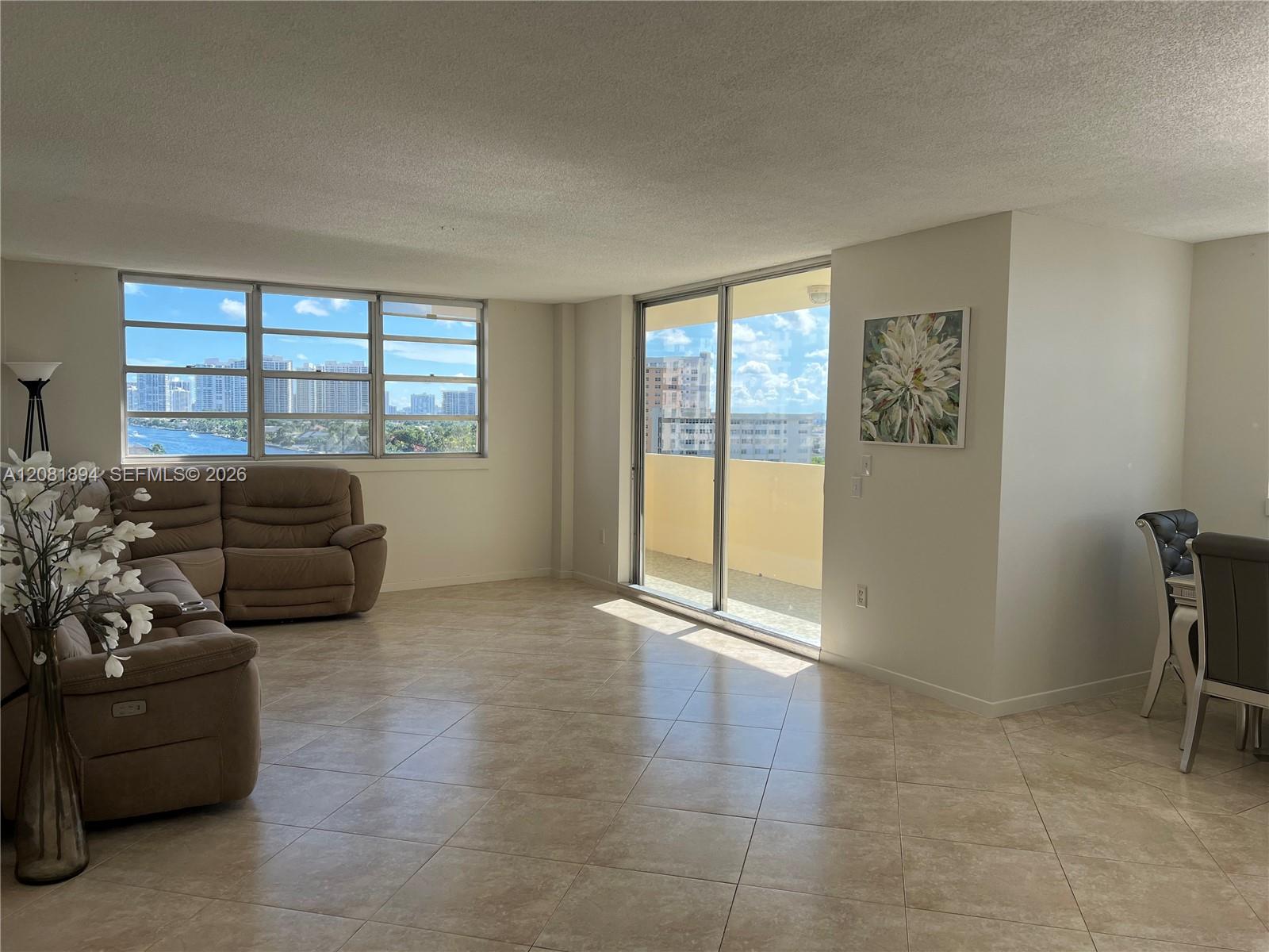 1833 S Ocean Dr # 812 — Photo 5