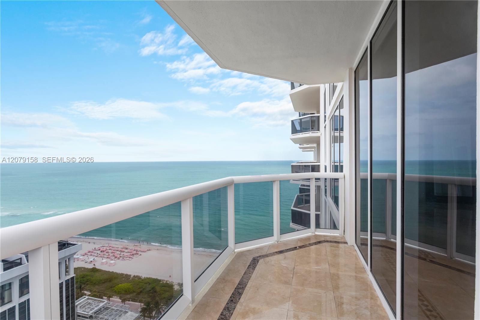 4779 Collins Ave # 2707 — Photo 2