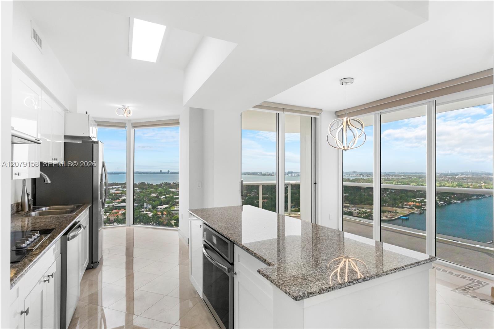 4779 Collins Ave # 2707 — Photo 3