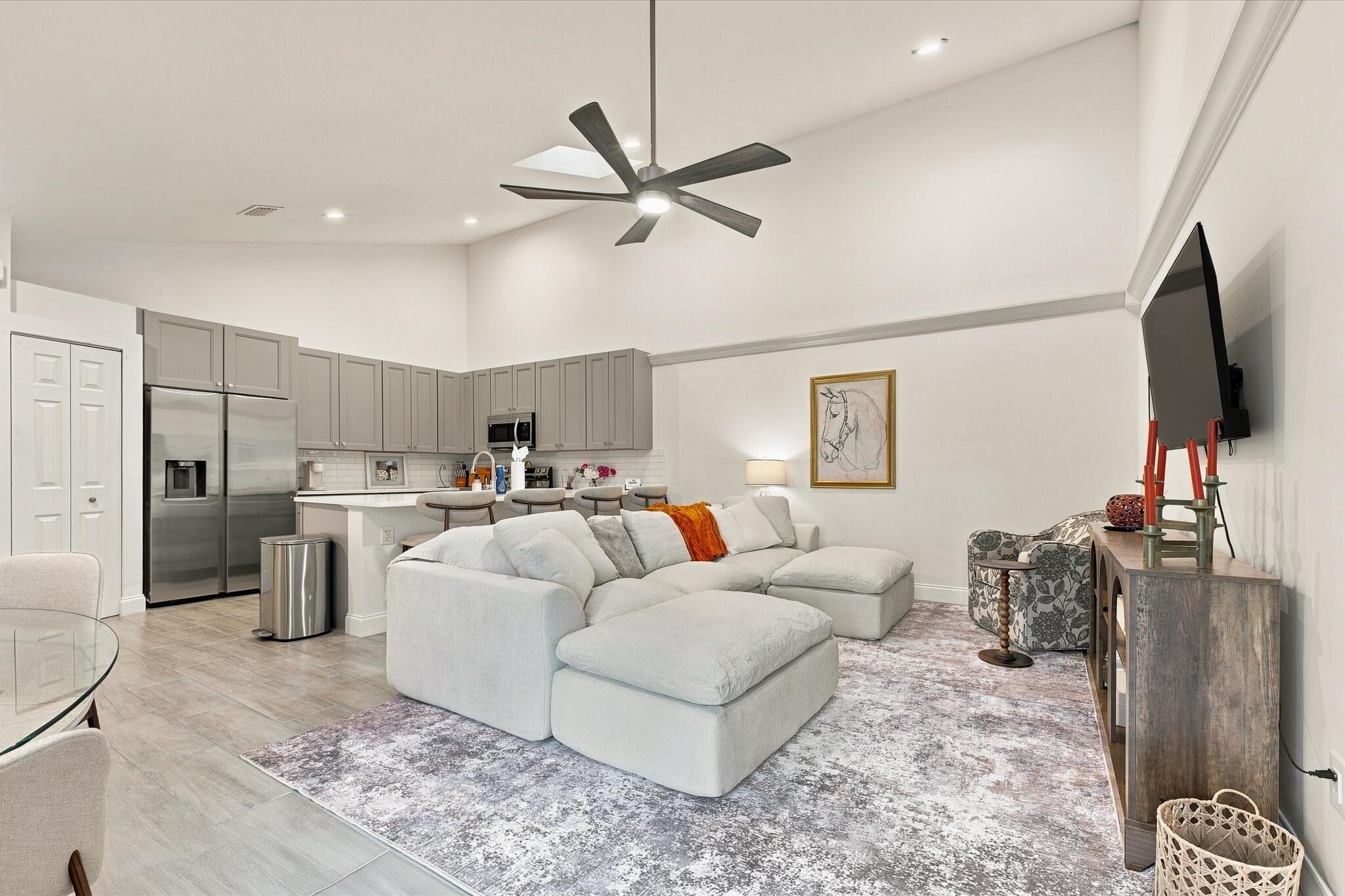 1343 Periwinkle Place — Photo 4