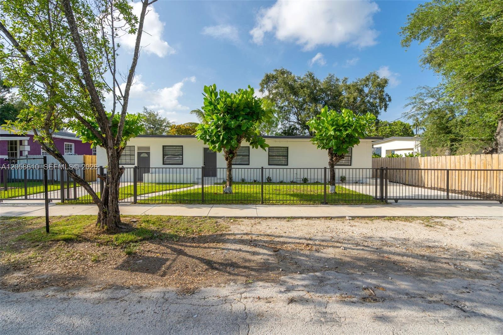 57 NW 68th St, Miami FL 33150