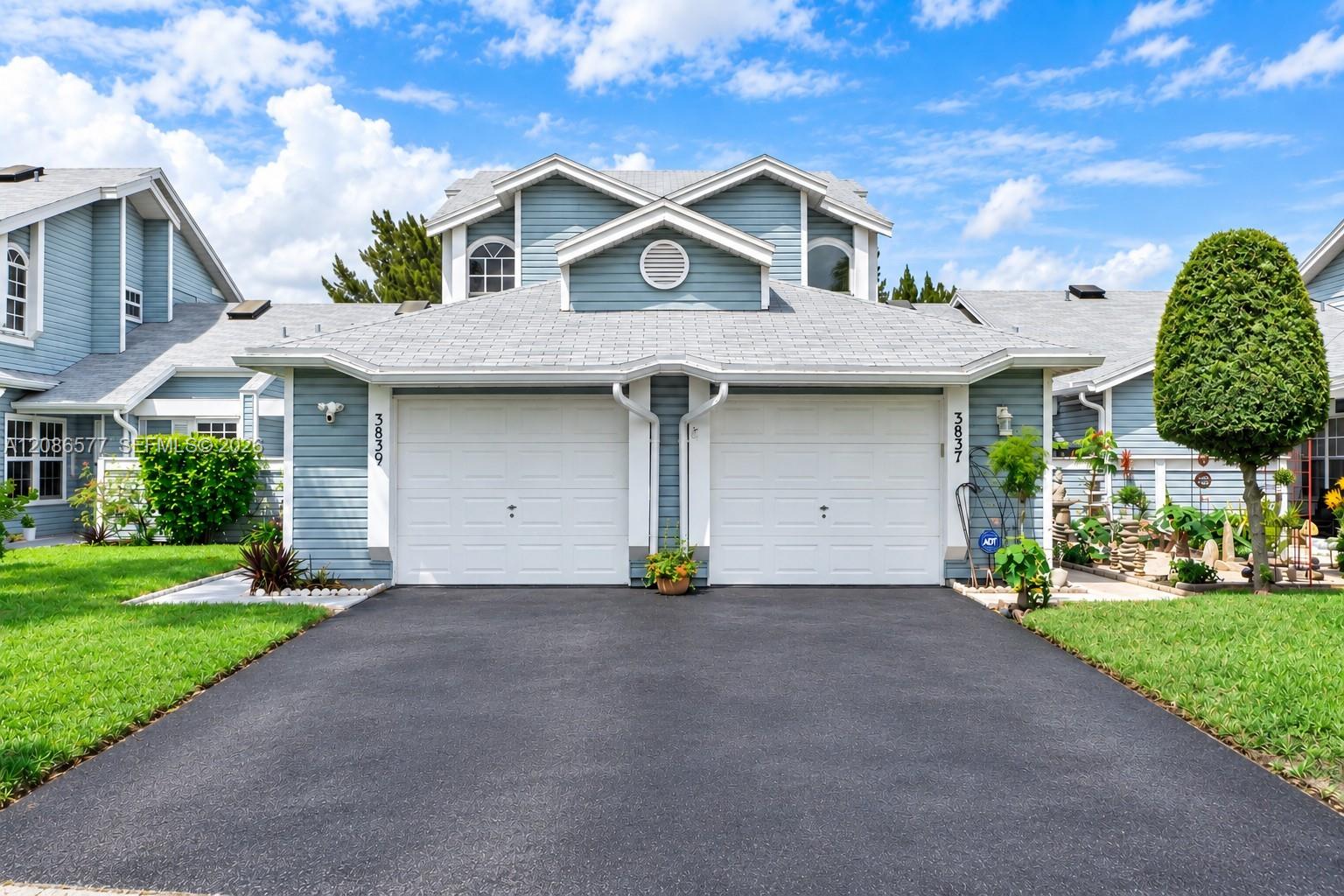 3839 Island Club Cir, Lake Worth FL 33462
