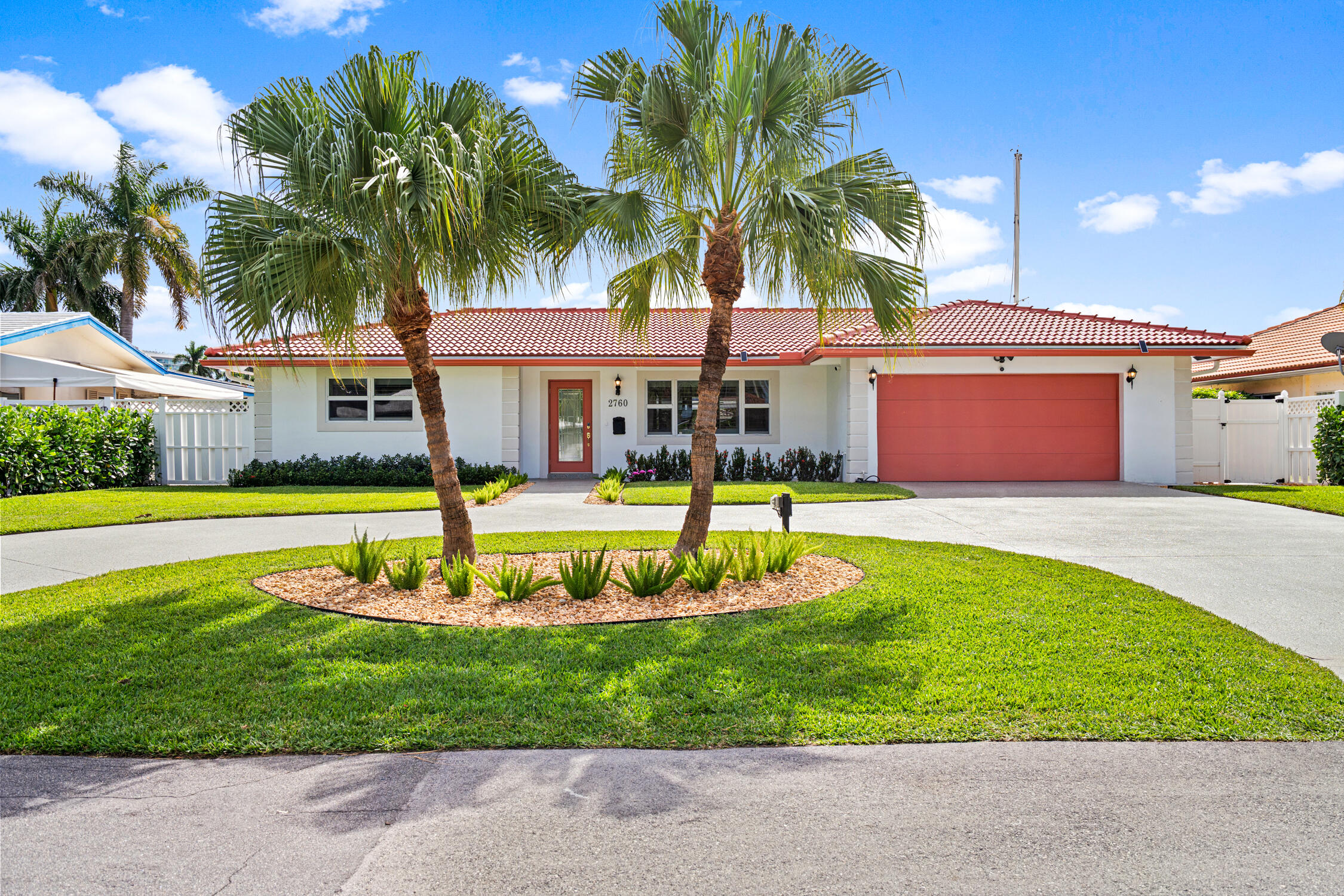 2760 NE 7TH Street, Pompano Beach FL 33062