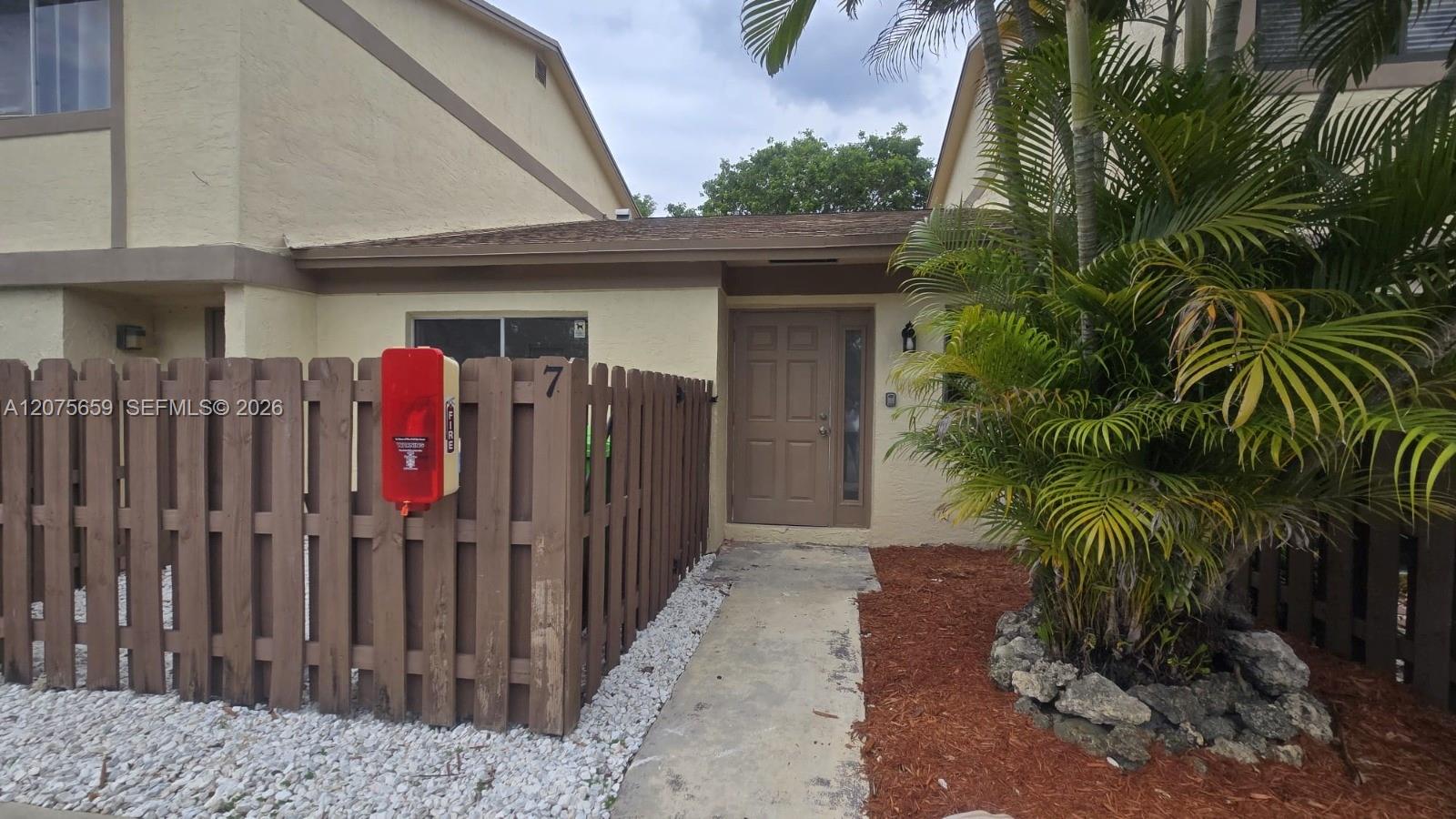 3050 NW 106th Ave # 7, Sunrise FL 33322