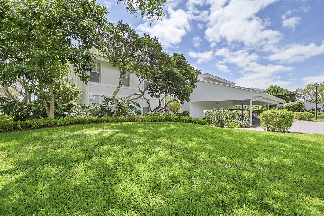 6245 Old Court Road # 202, Boca Raton FL 33433