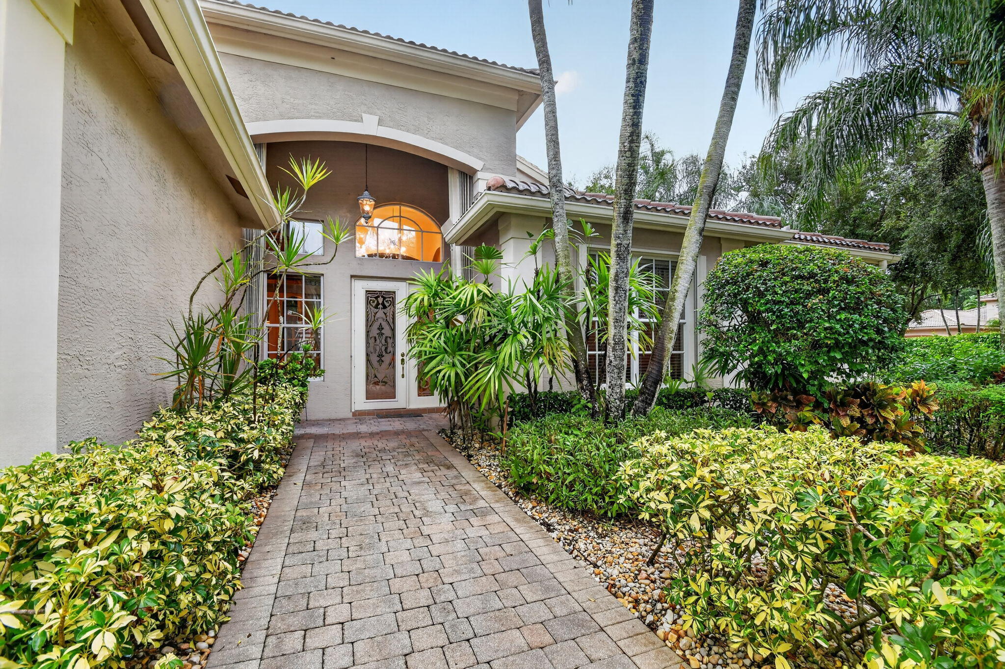 8934 MAJORCA BAY Drive — Photo 2