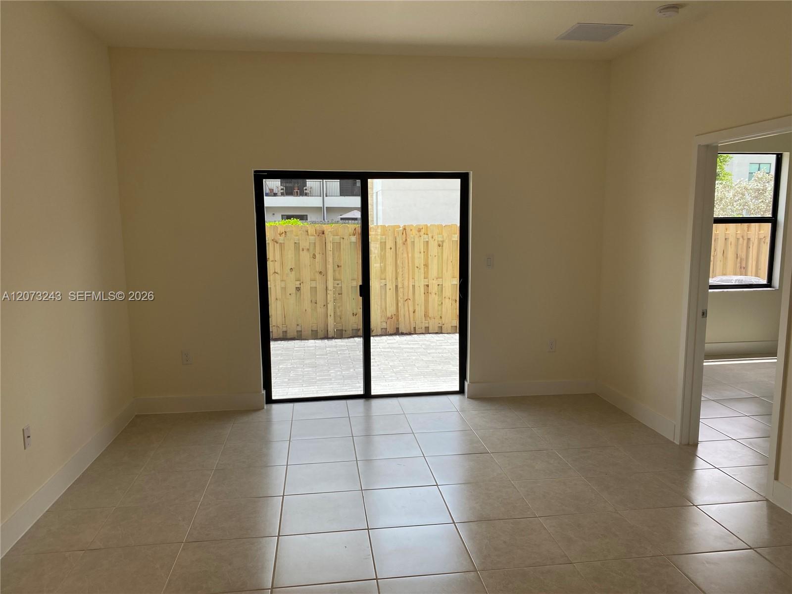 7915 NW 104th Ave # 4 — Photo 2