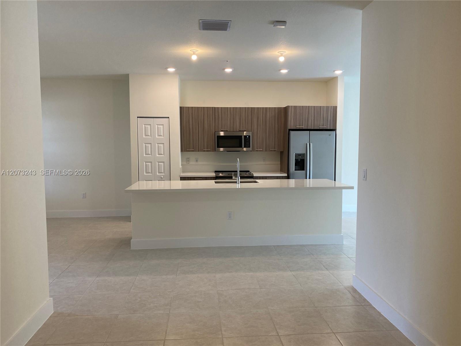 7915 NW 104th Ave # 4 — Photo 4