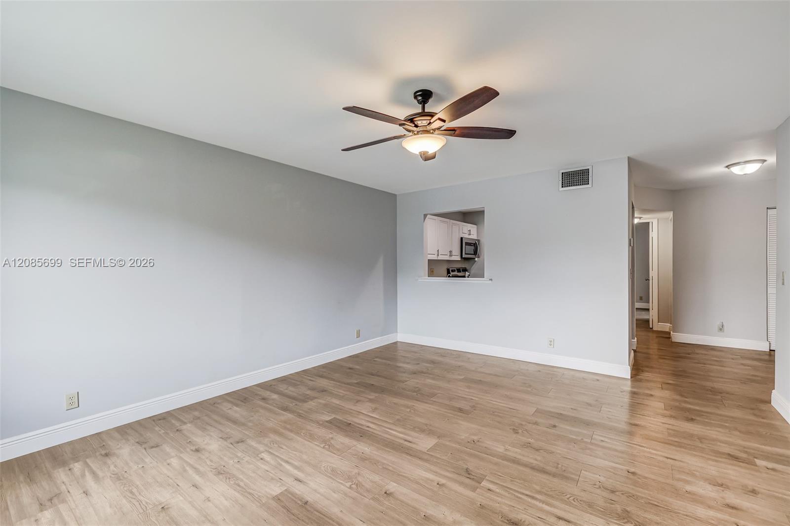 2641 Gately Dr W # 902 — Photo 2