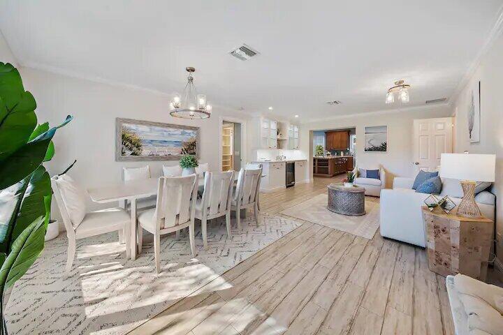 500 Sunrise Way, Juno Beach FL 33408