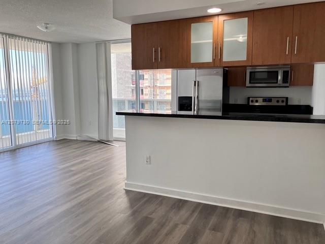 601 NE 23rd St # 1502 — Photo 4