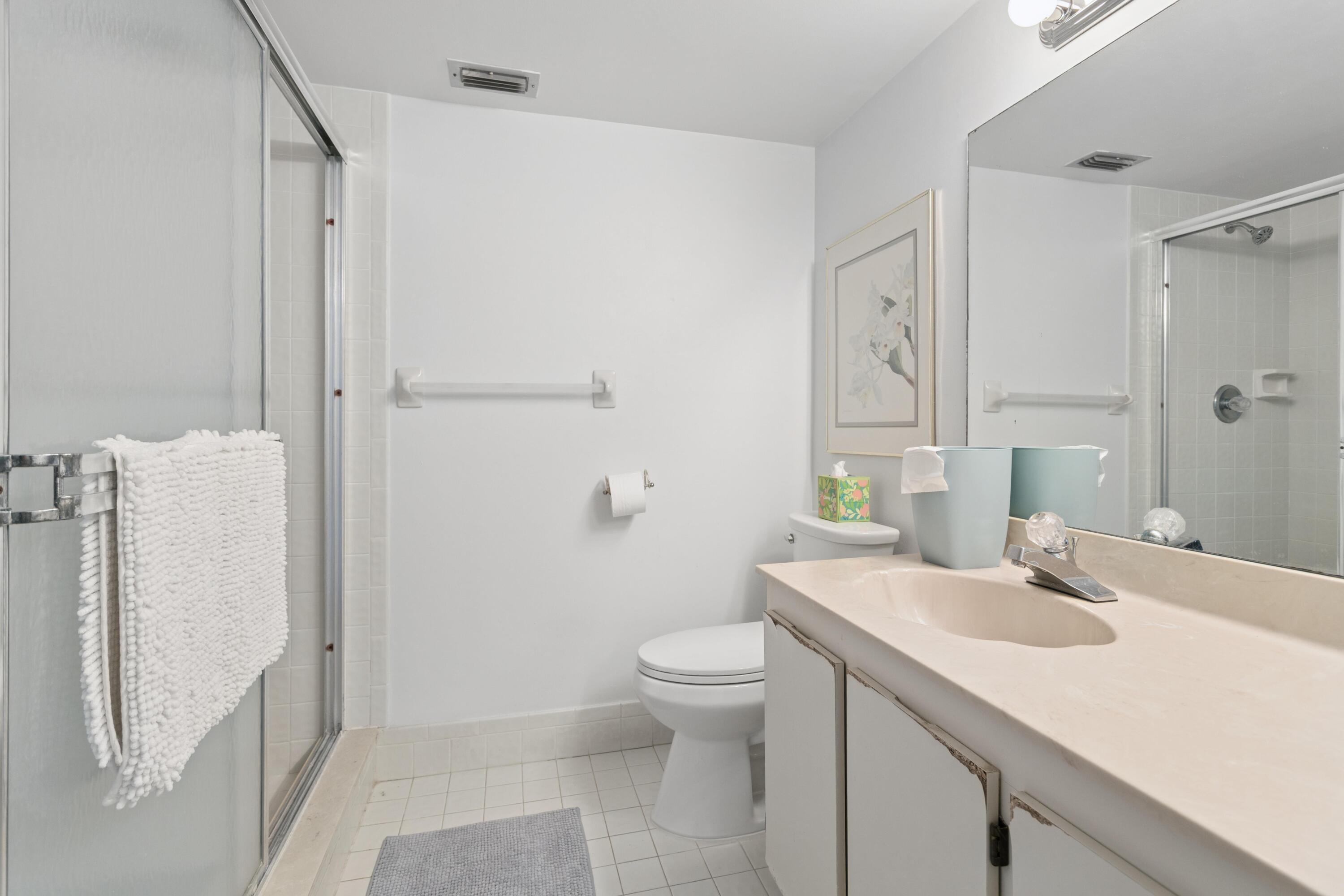 2751 NE 15th Street # 103 — Photo 4