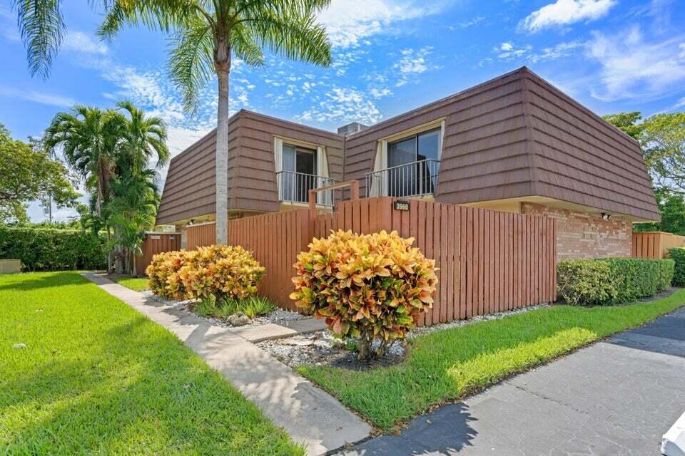 3960 August Drive, Lake Worth FL 33461