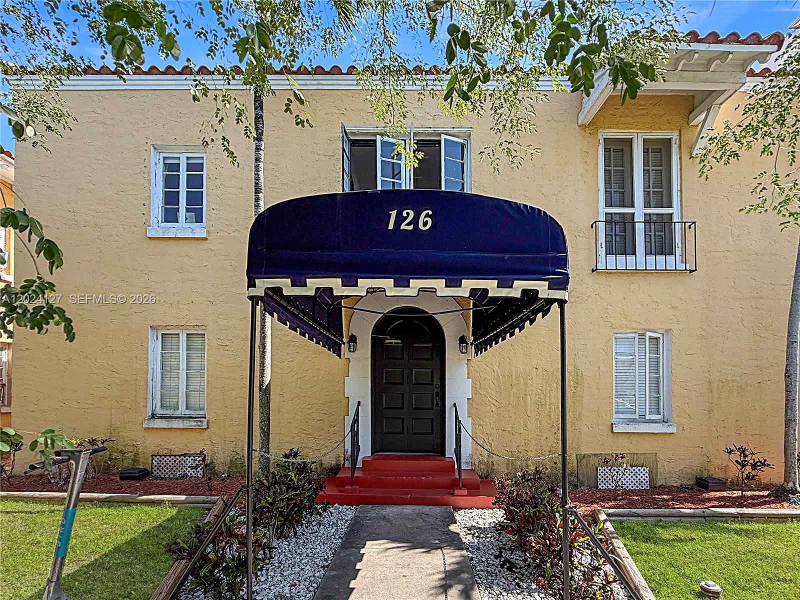 126 Mendoza Ave # 7A, Coral Gables FL 33134