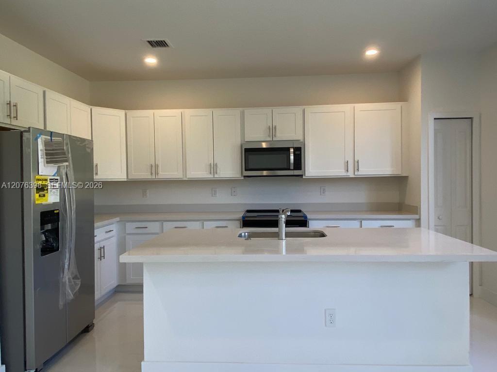 14519 SW 24th Ter — Photo 4