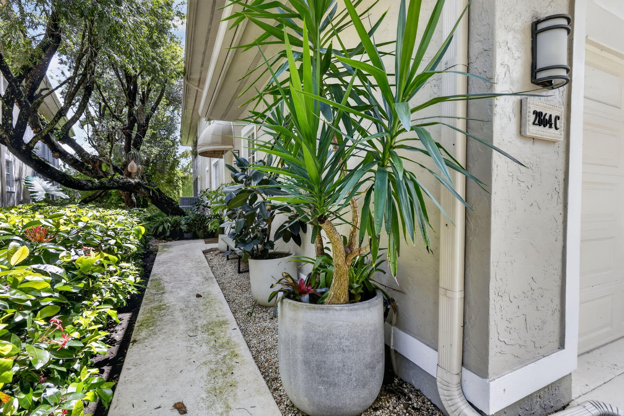 2864 WINDING OAK Lane # C — Photo 3