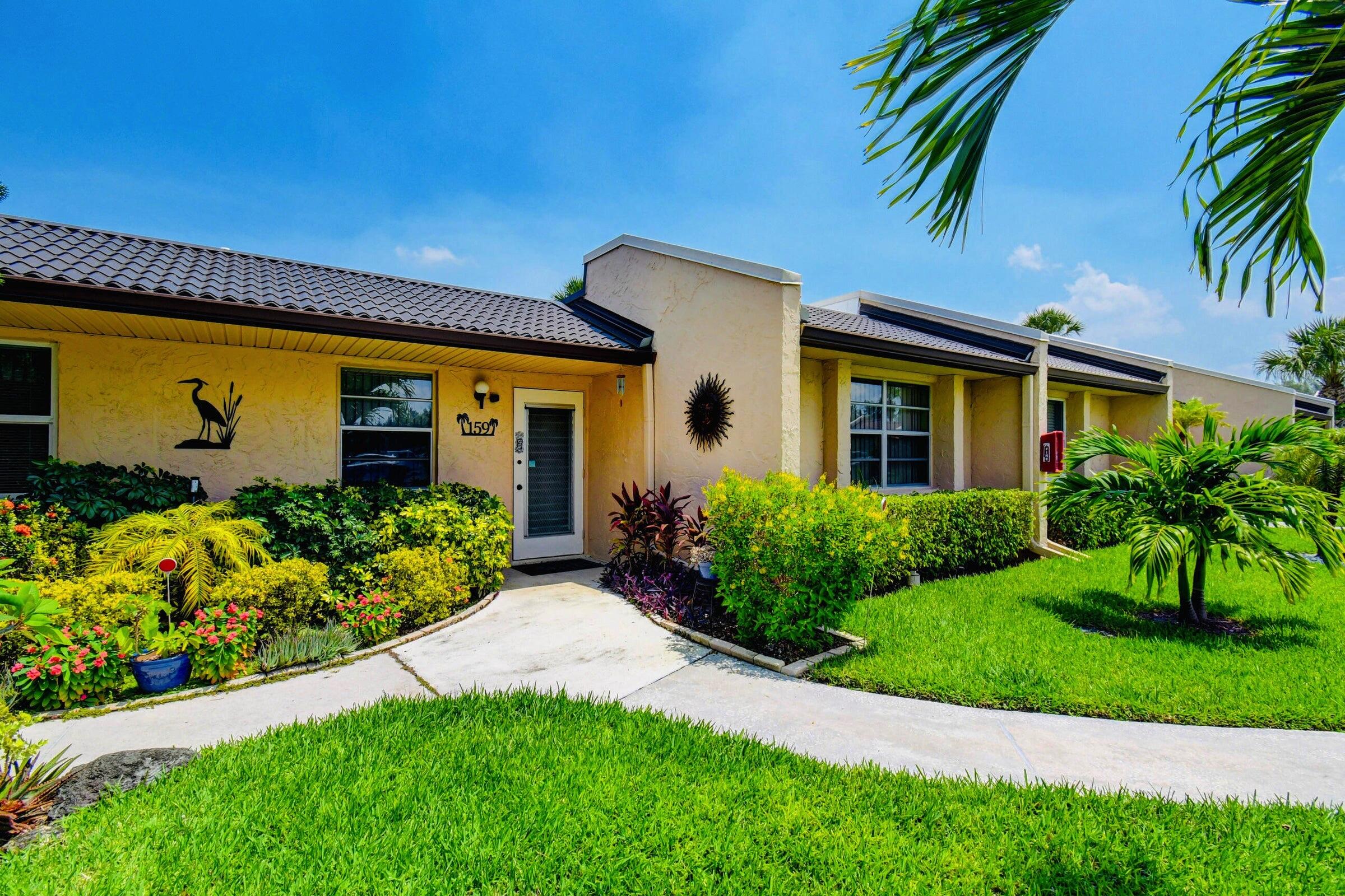 159 Lake Meryl Drive, West Palm Beach FL 33411