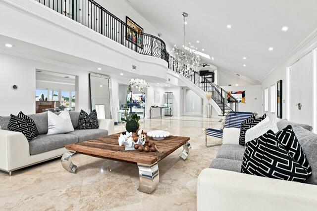 8709 BANYAN Court — Photo 2