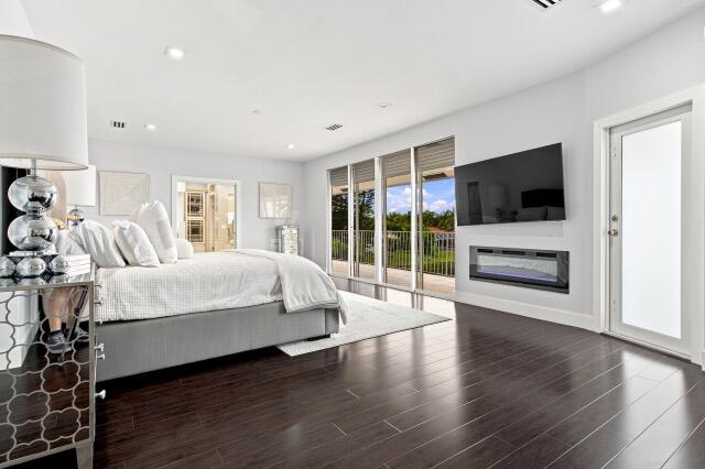 8709 BANYAN Court — Photo 5