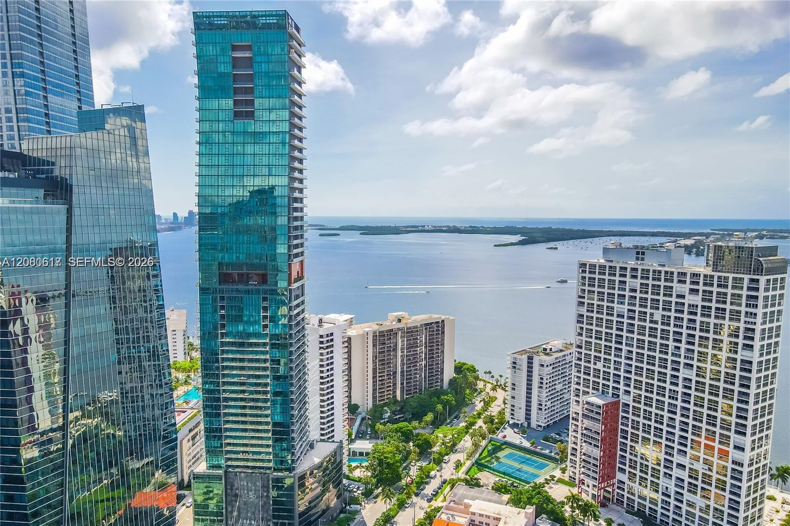 1451 Brickell Ave # 2506 — Photo 2