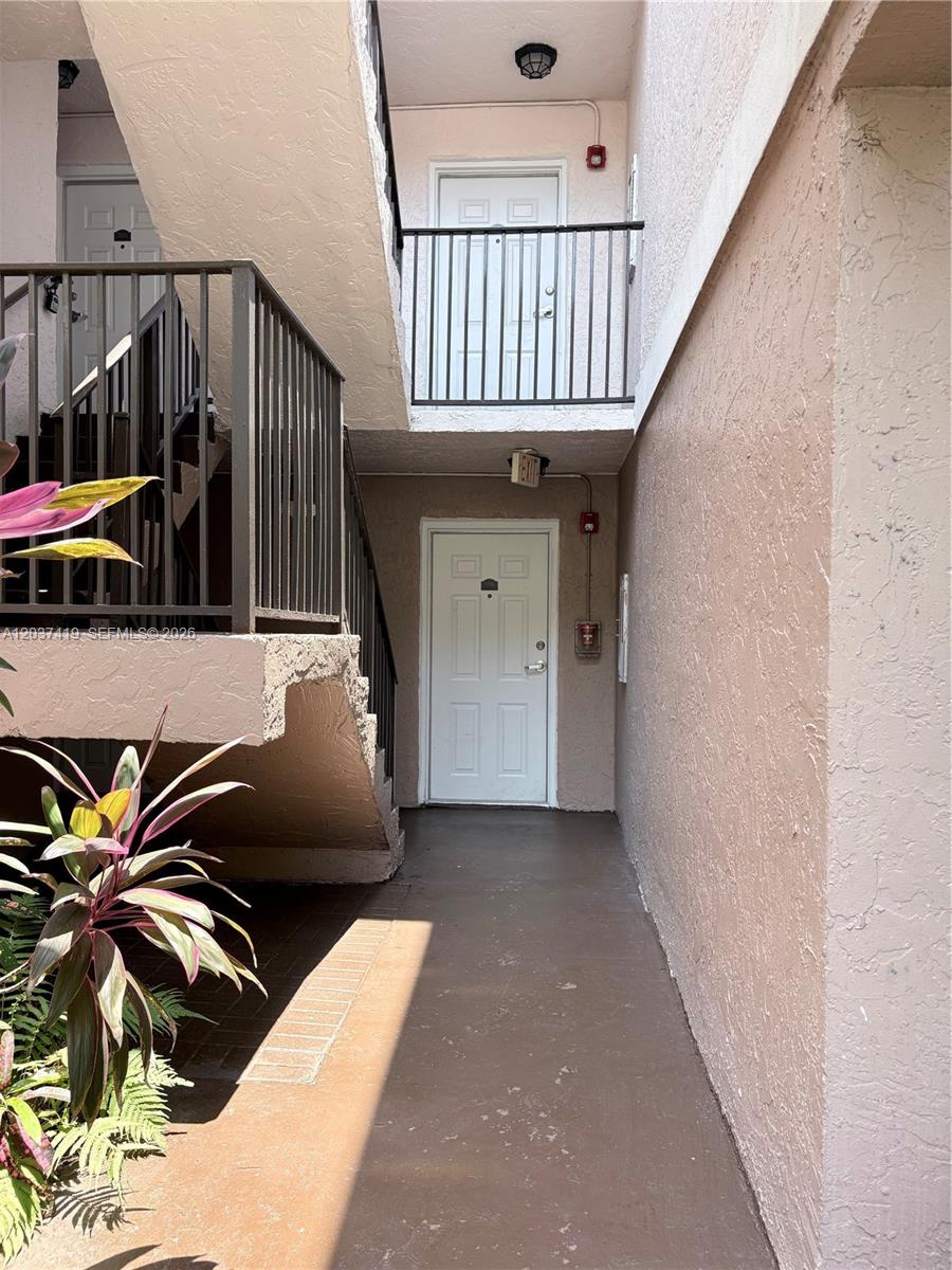 10131 W Sunrise Blvd # 106 — Photo 3