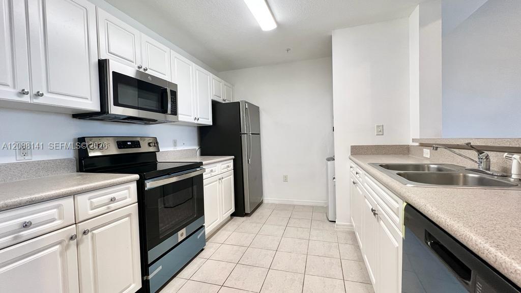 1203 Town Center Dr # 415 — Photo 2