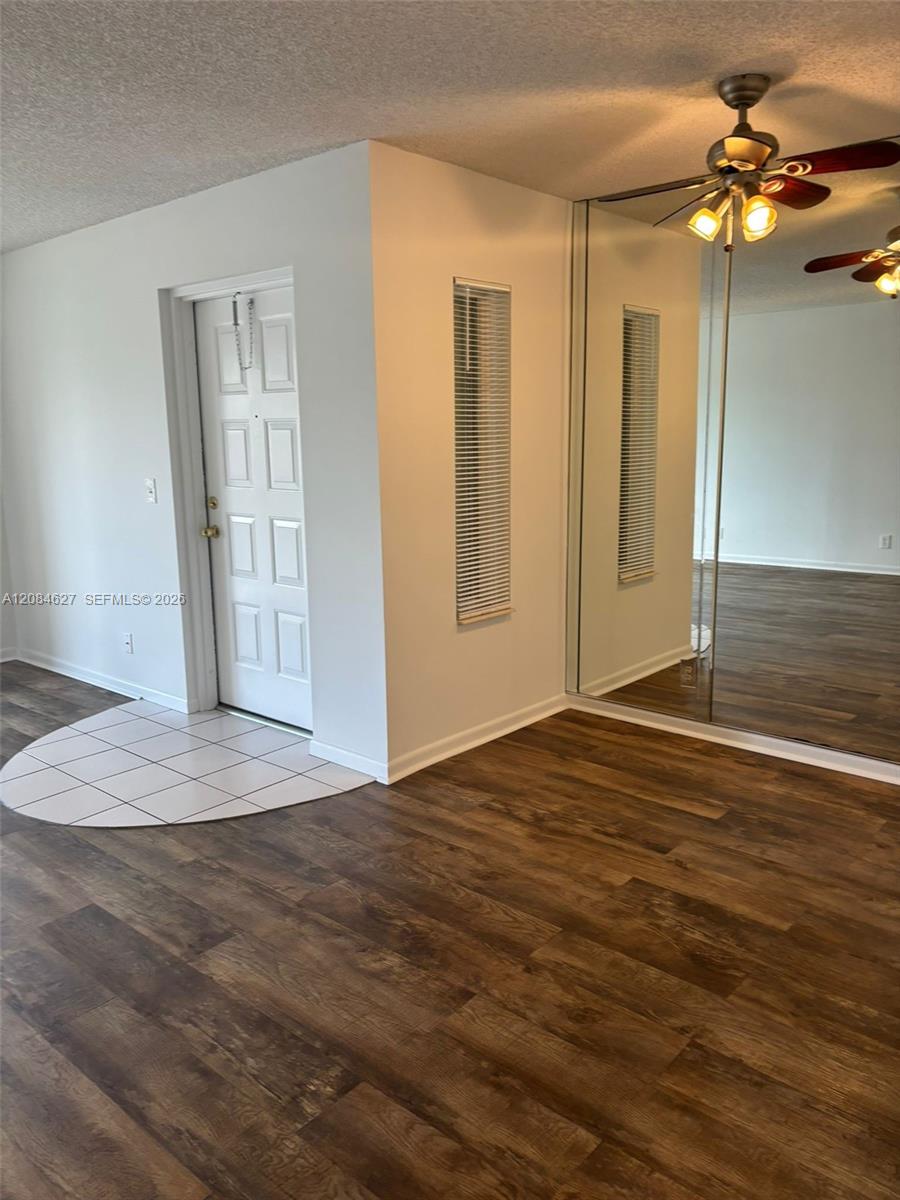 718 Sunny Pine Way # H2 — Photo 4