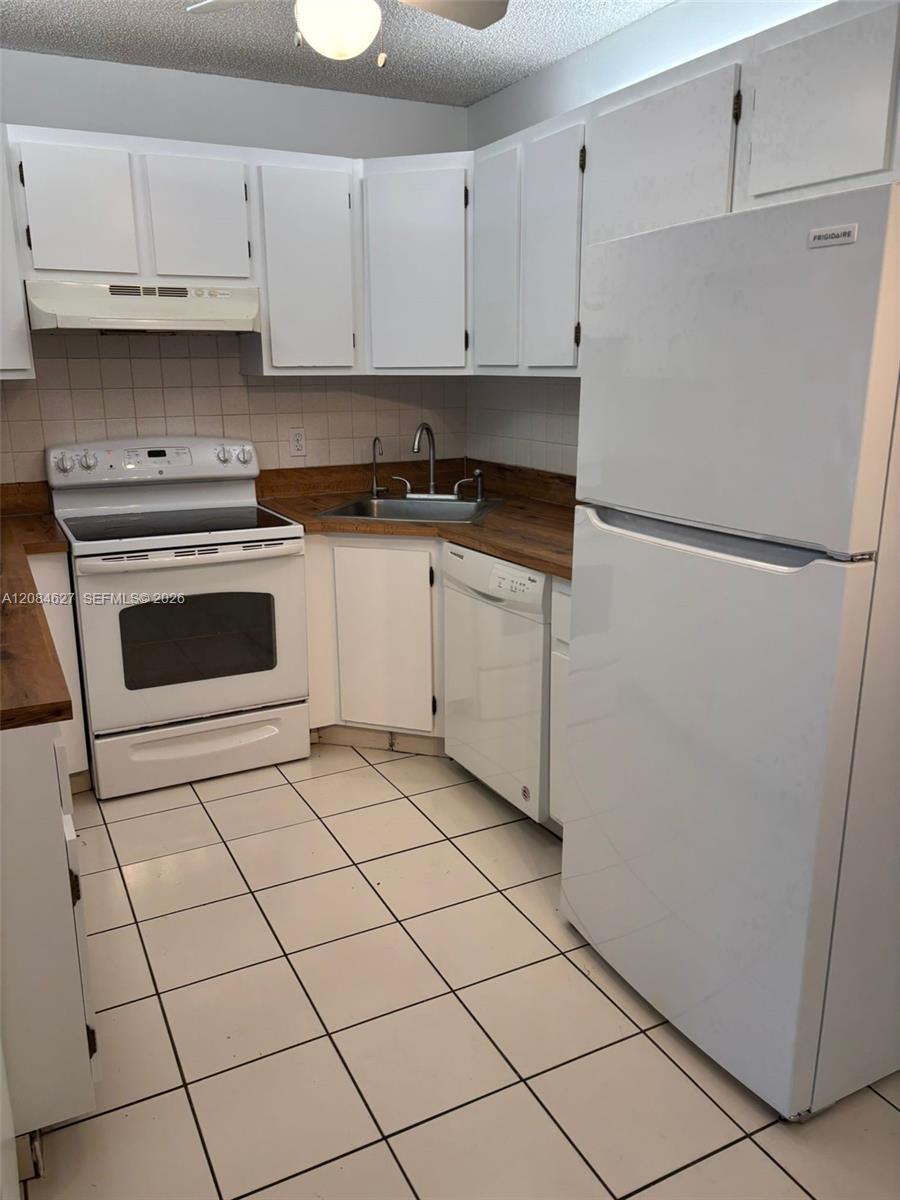 718 Sunny Pine Way # H2 — Photo 5